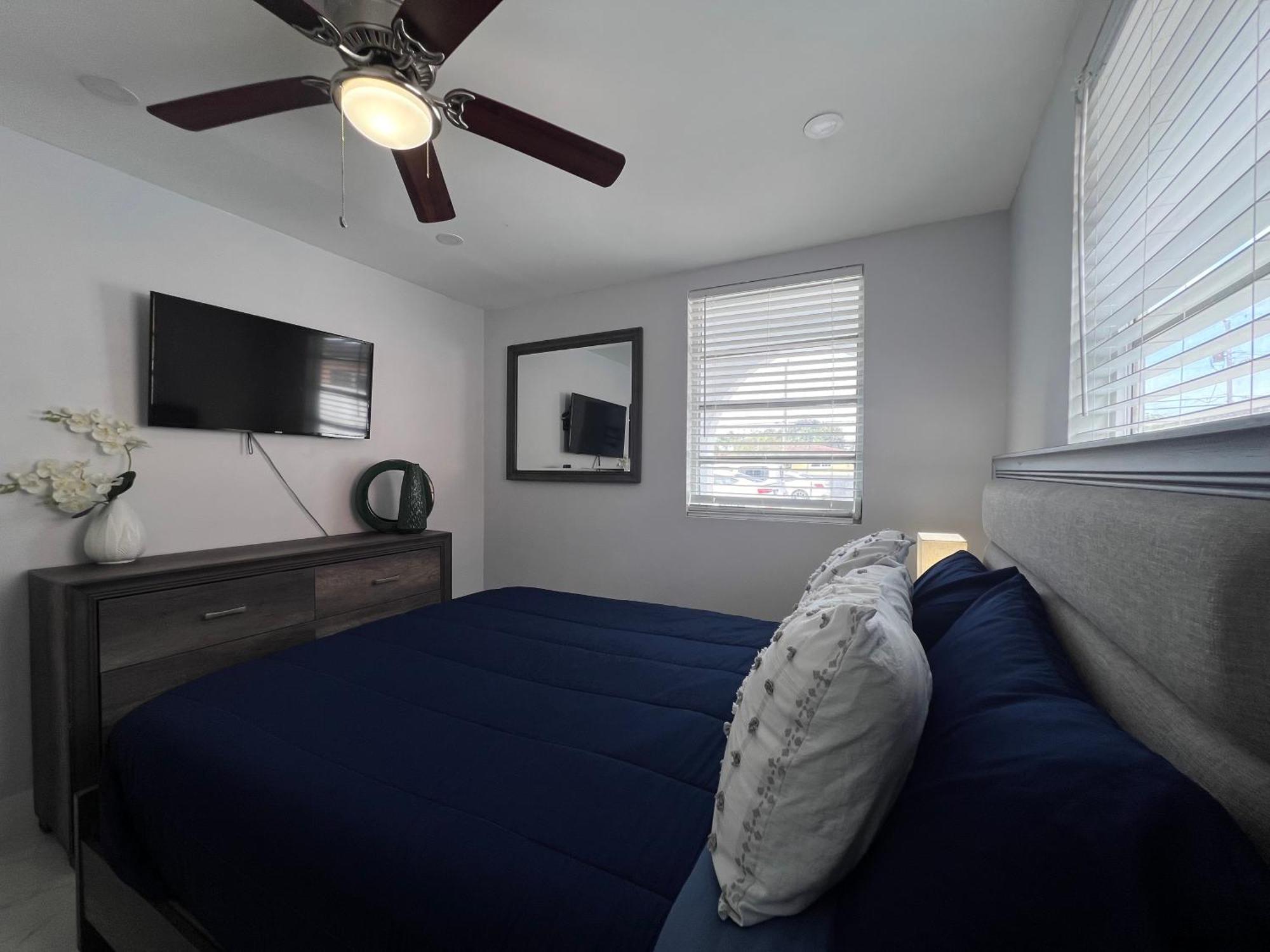 Charming Two Bedroom Apartment. 마이애미 외부 사진